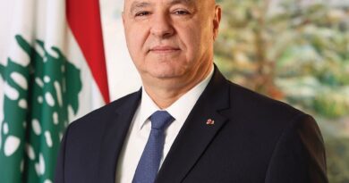 الرئيس عون يرحب بإعلان الرئيس ترامب من السعودية  رفع العقوبات عن سوريا بمسعى مشكور من ولي العهد السعودي