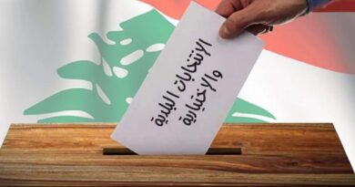 لائحة العائلات الأشرفية تتحدى نفوذ الأحزاب بدعم شعبي وكهنوتي