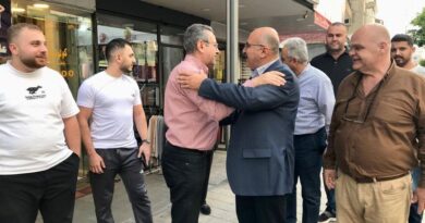 السيد نادر عزام يجول في منطقة ساحة القدس ويلتقي لجنتها والتجار ومخاتير المدينة والشيخ ماهر حمود