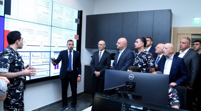 رئيس الجمهورية تفقد غرفة العمليات في قوى الأمن الداخلي في بيروت  لمتابعة المرحلة الثانية من الانتخابات البلدية والإختيارية في محافظتي الشمال وعكار