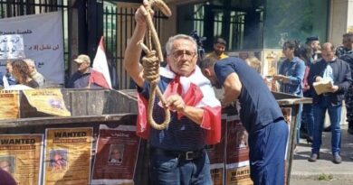 متحدون ضد الفساد: كيف يمكن إعادة قضية الودائع المصرفية إلى نصابها الصحيح بعد تضليل المودعين وملاحقة وطرد المدافعين عنهم؟