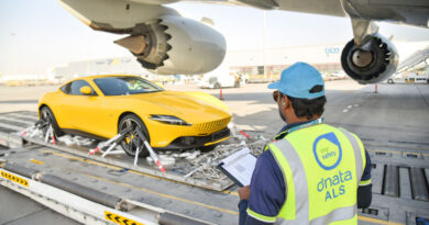 مجموعة الإمارات تحلّق بأرباح قياسية بلغت 22.7 مليار درهم (6.2 مليار دولار) في السنة المالية 2024-2025